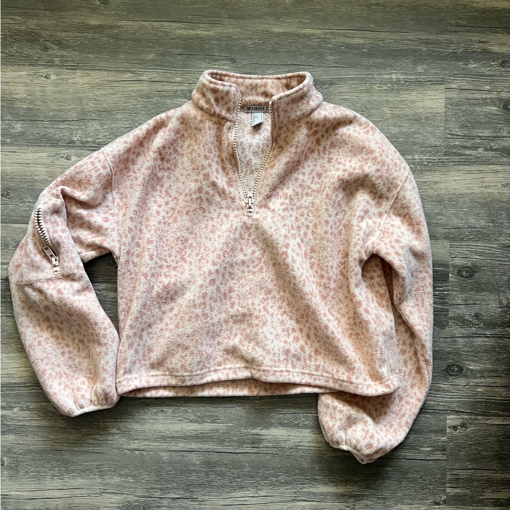 Forever 21 pink fleece quarter zip size medium